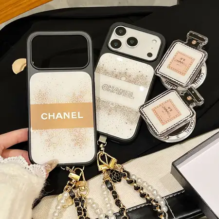 パールチェーンショートストラップ付き CHANEL iPhone ケース,女性向け上品で可愛いハイブランドスマホケース