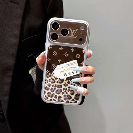 ルイヴィトン ヒョウ柄バイカラーシリコン iPhone18 スマホケース,モノグラムとヒョウ柄切り替え LV iPhone 保護カバー