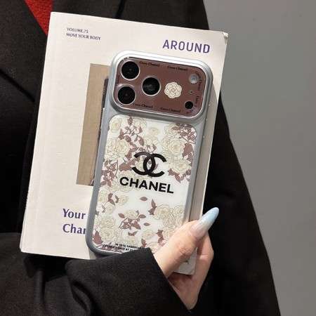 iPhone16Pro/17ProMax 通学・通勤に最適なレディース Chanel ケース