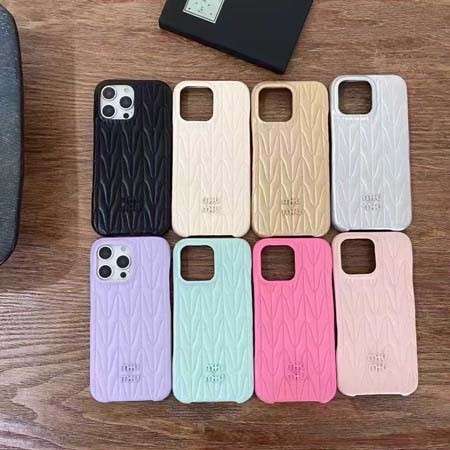 ミュウミュウ ラムスキン iPhone18Pro/17ProMax ケース,ミュウミュウ 立体エンボス iPhone 保護ケース
